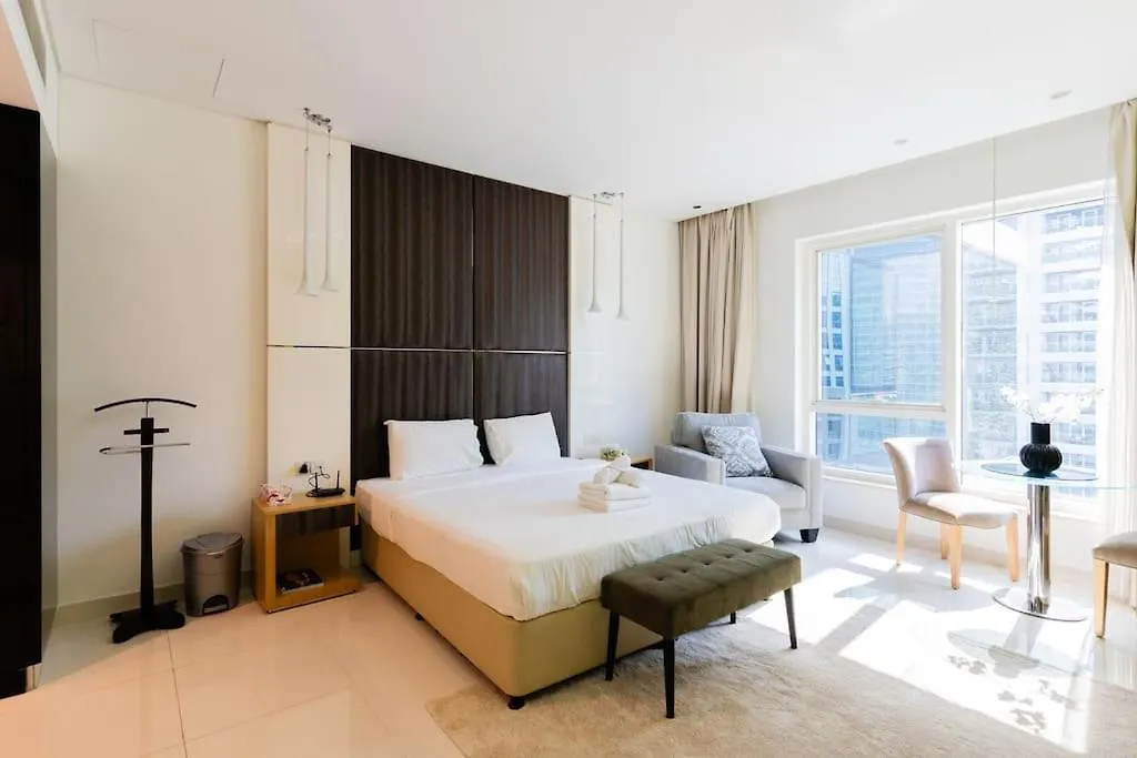 דובאי Stylish Studio With Storage Room In Hotel L Fits 2 איחוד האמירויות הערביות